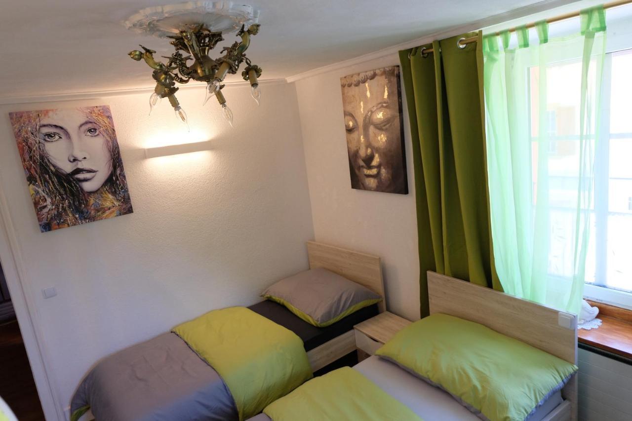 Hotel-Restaurant Don Pepe Kleinlutzel Екстер'єр фото